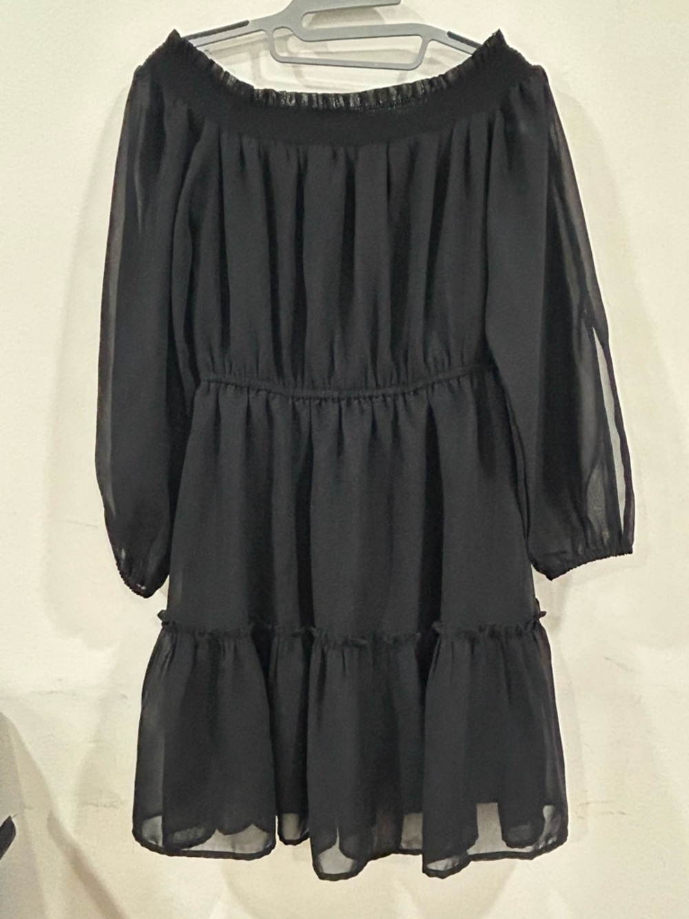 Off-Shoulder Black Long-Sleeve Chiffon Dress - Picture 2 of 4